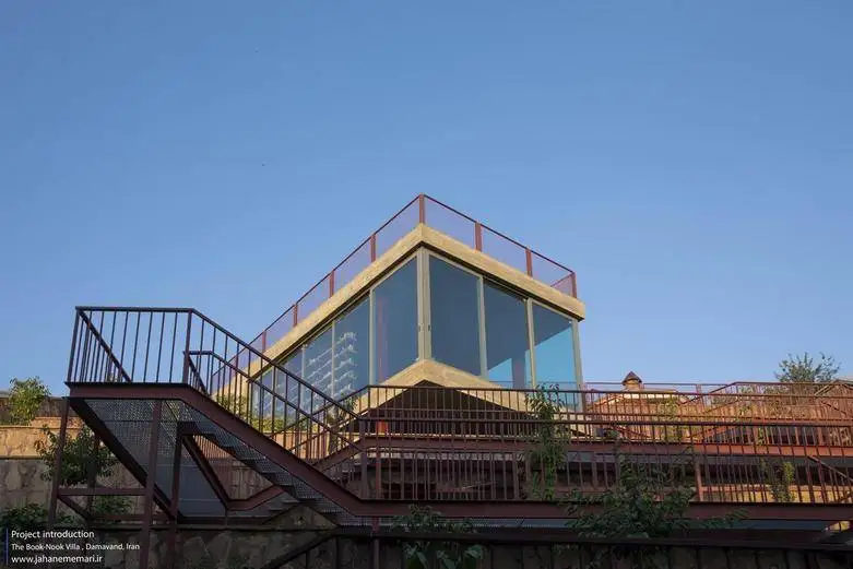 تصاویر؛ این ویلا در دماوند برای یک کتاب خوان طراحی شده است!