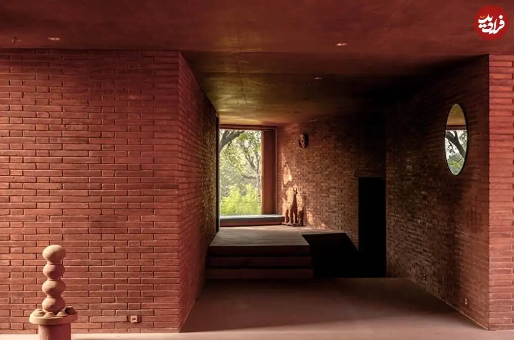 تصاویر؛ معماری خاص یک خانۀ هندی با حال و هوای «سفال»