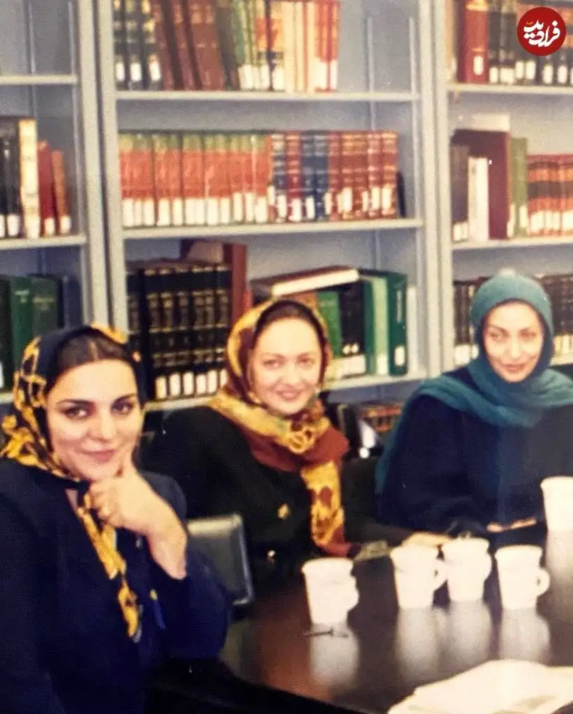 عکس؛ سفر در زمان؛ «نیکی کریمی در کنار فریماه فرجامى و تهمینه میلانى» در آمریکا؛ سال 1375