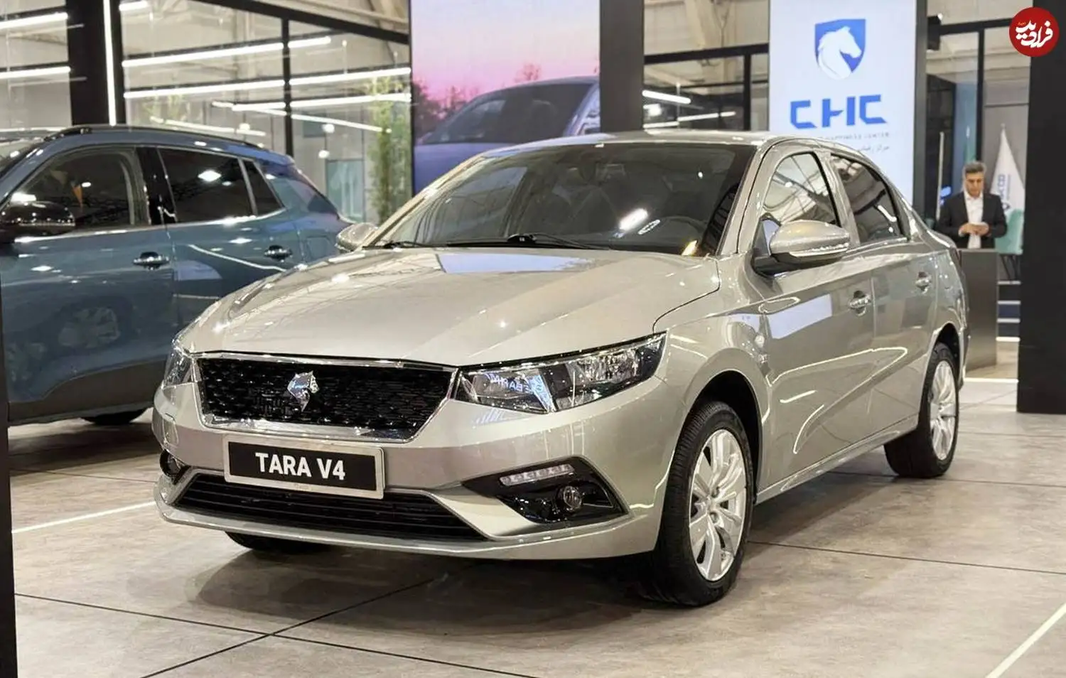تصاویر؛ رونمایی از تارا v4 توربو؛ از قیمت تا مشخصات سدان جدید ایران خودرو