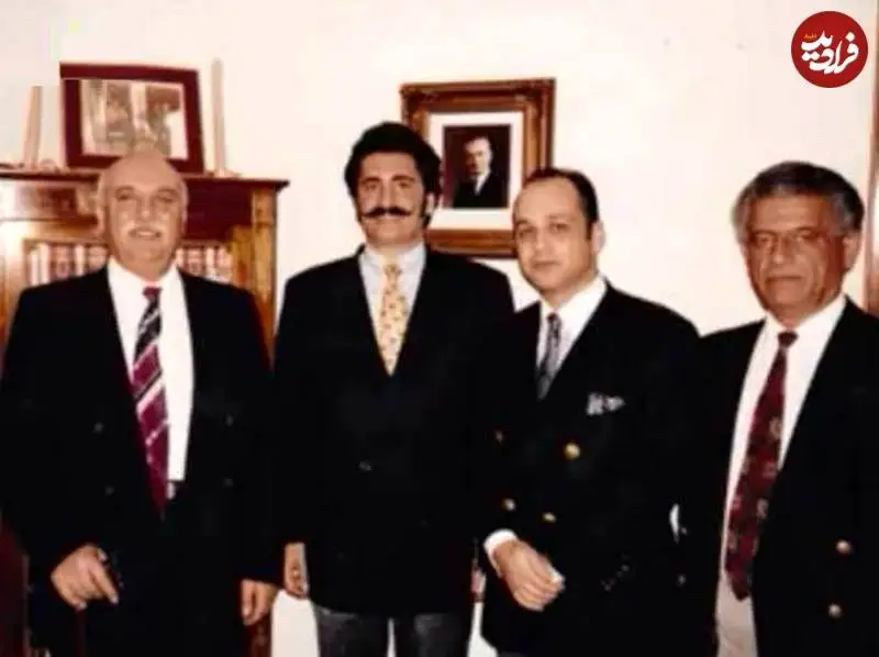 عکس؛ سفر به تاریخ؛ «هژبر یزدانی، ابرسرمایه دار دوره پهلوی» در کاستاریکا در کنار «علیرضا پهلوی»