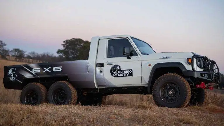 تصاویر؛ تبدیل تویوتا لندکروزر سری 70 به پیکاپ شش چرخ با ظرفیت بار 6 تن!