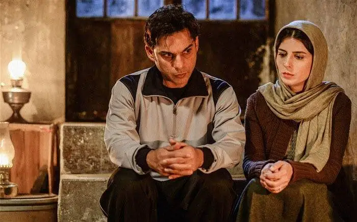 رمانتیک بازی پیمان معادی و لیلا حاتمی در شب های سخت تهران