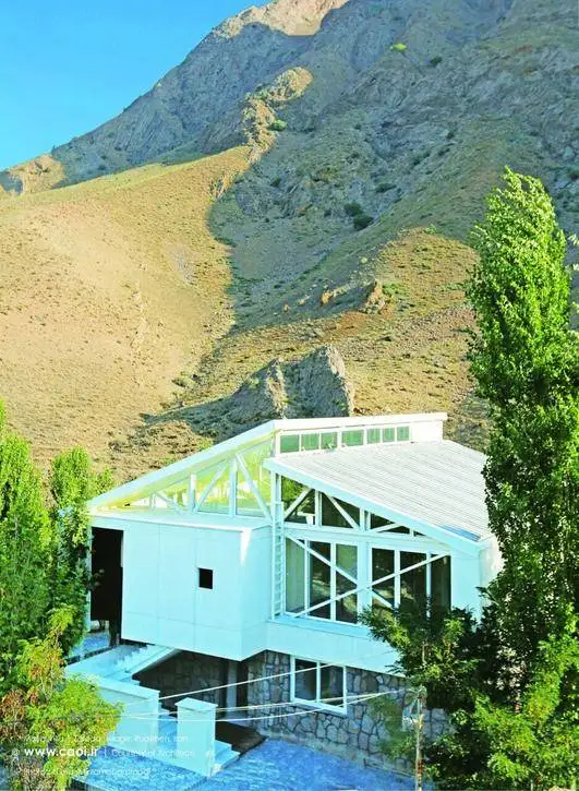 تصاویر؛ ویلا در روستای ذره در؛ رتبه دوم جایزه معماری آسیا
