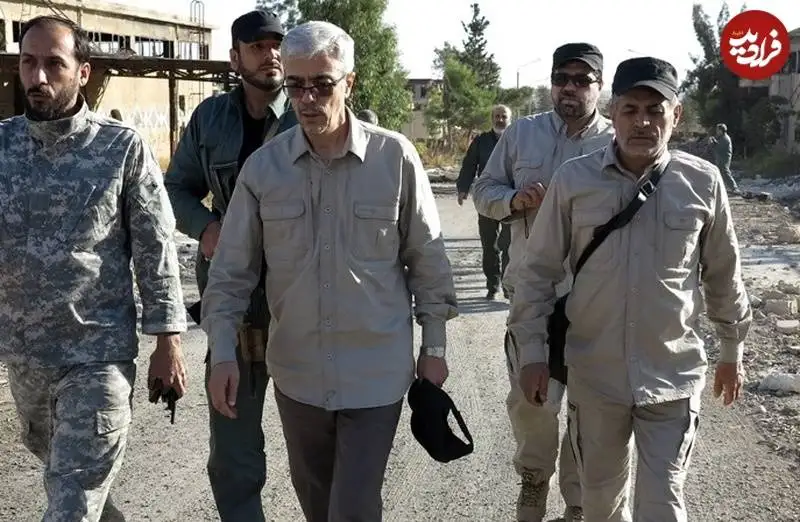 عکس؛ سفر به تاریخ؛ «سرلشکر باقری» در شهر حلب سوریه در زمان جنگ با داعش؛ سال 96