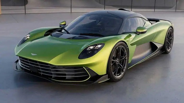 تصاویر؛ مقایسه کوروت zr1x با سوپراسپرت های هیبرید فراری، لامبورگینی و آستون مارتین