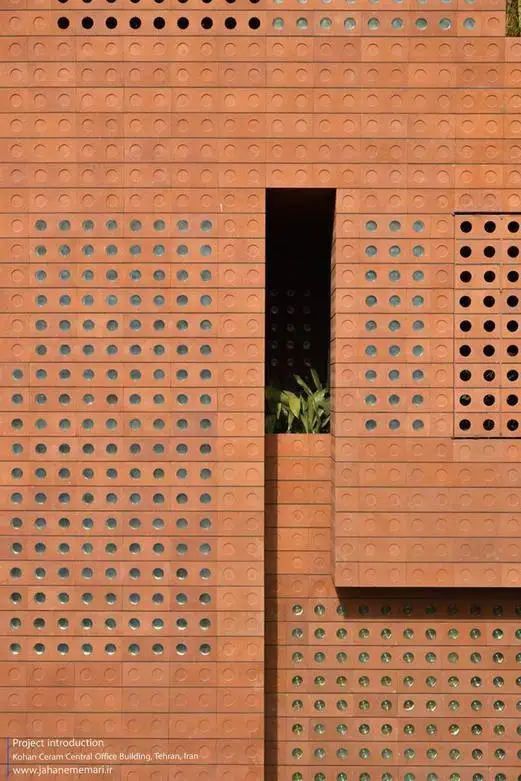 تصاویر؛ آجر عینکی: معماری خاص در شهر تهران؛ رتبه اول جایزه معمار در بخش ساختمان های عمومی
