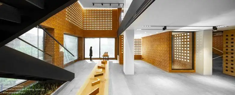 تصاویر؛ آجر عینکی: معماری خاص در شهر تهران؛ رتبه اول جایزه معمار در بخش ساختمان های عمومی