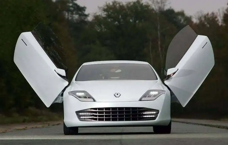 تصاویر؛ رنو لاگونا کوپه؛ ترکیب ظرافت و جسارت در طراحی فرانسوی