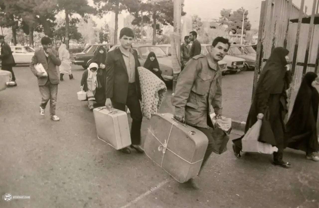 تصاویر؛ سفر در زمان؛ گزارش خواندنی و عکس های دیدنی از روزگاری که تهرانی ها در پناهگاه زندگی می کردند