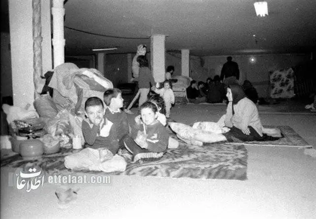 تصاویر؛ سفر در زمان؛ گزارش خواندنی و عکس های دیدنی از روزگاری که تهرانی ها در پناهگاه زندگی می کردند