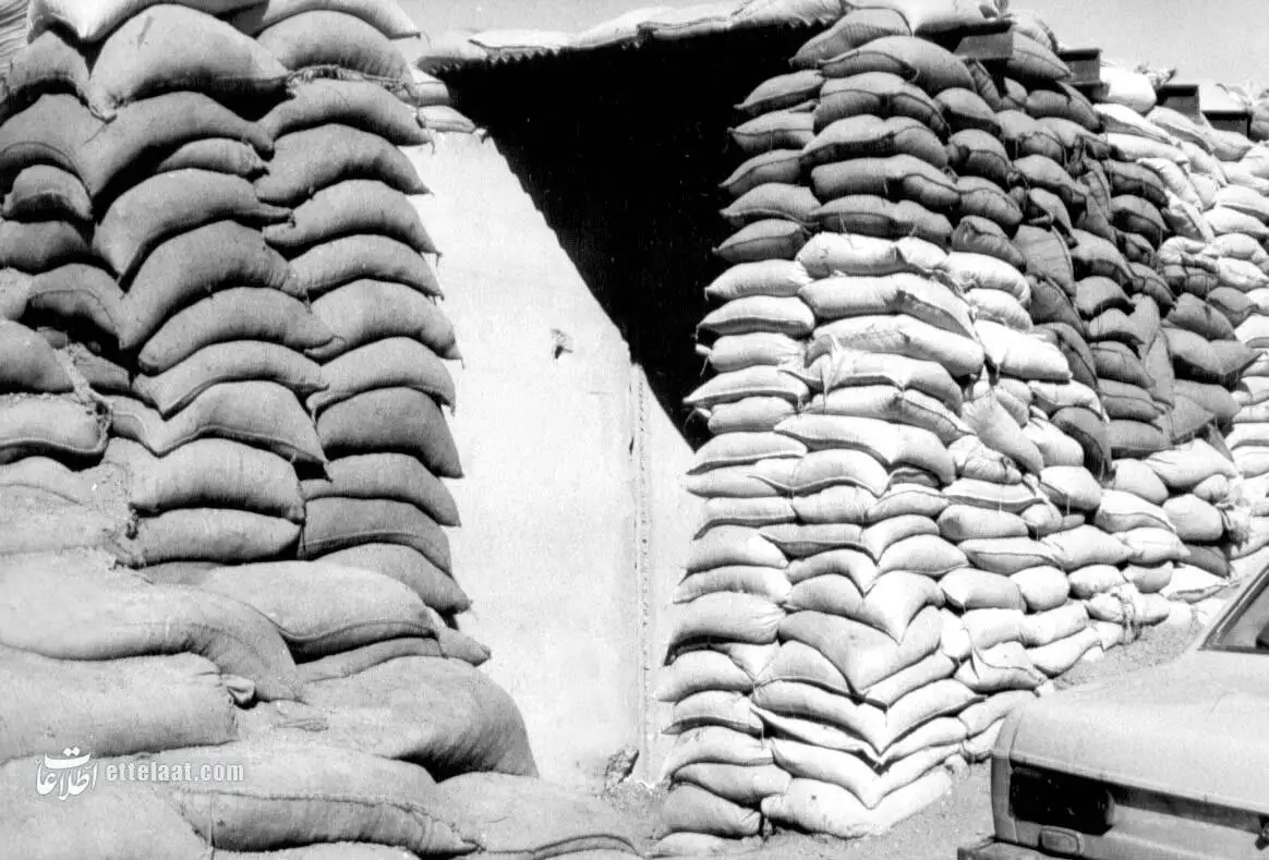 تصاویر؛ سفر در زمان؛ گزارش خواندنی و عکس های دیدنی از روزگاری که تهرانی ها در پناهگاه زندگی می کردند
