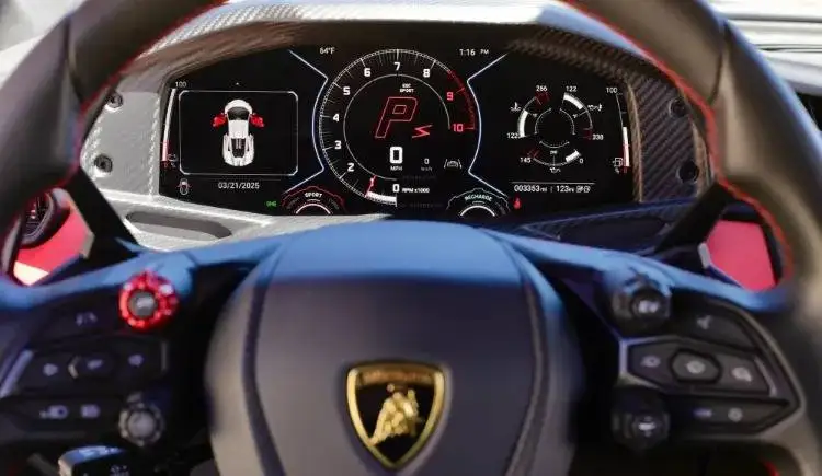 تصاویر؛ ابرخودرو 50 میلیاردی برای درنوردیدن جاده ها؛ با لامبورگینی روئلتو آشنا شوید