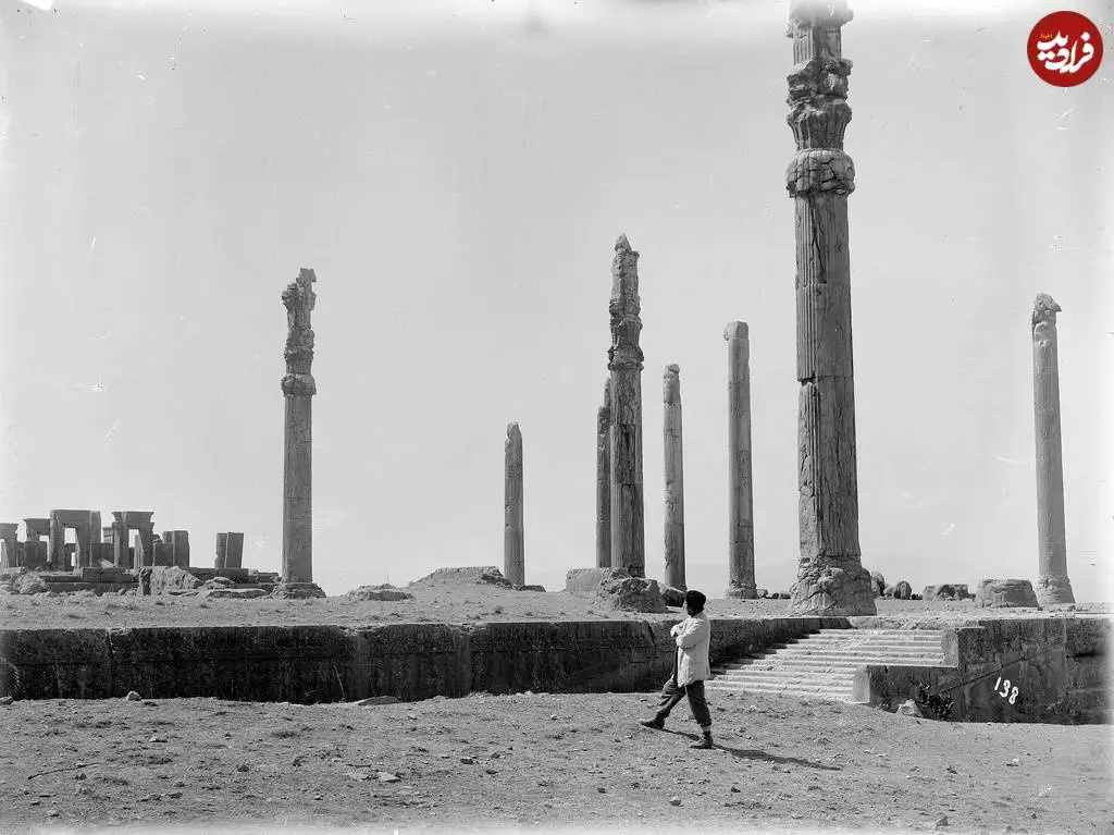 تصاویر؛ سفر به عصر قاجار؛ از «مهمانی اعیانی در کاخ شاه» تا «زن اروپایی با چادر و قلیان»