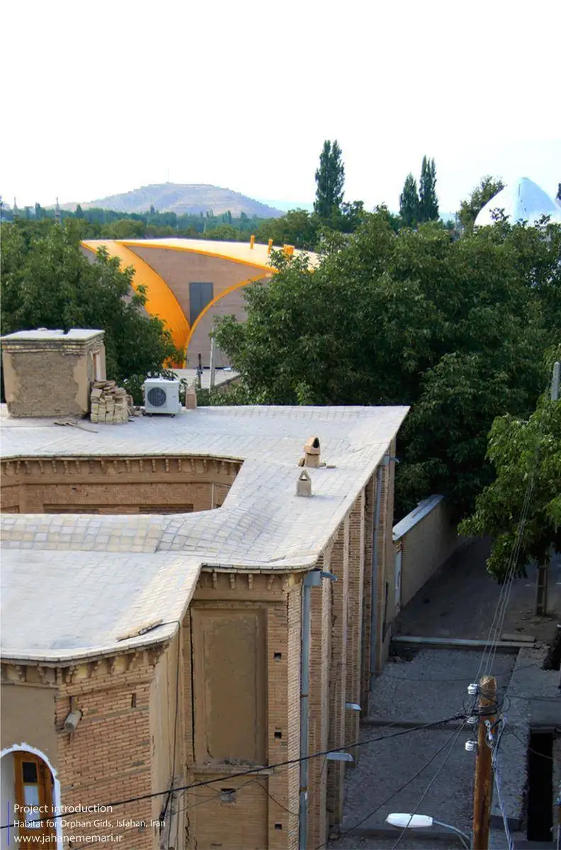 تصاویر؛ اقامتگاه دختران در خوانسار؛ رتبه اول جایزه معمار در بخش ساختمان های عمومی