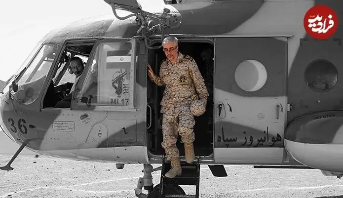 عکس؛ سفر در زمان؛ «سرلشکر باقری در حال پیاده شدن از هلیکوپتر»؛ دهه 90