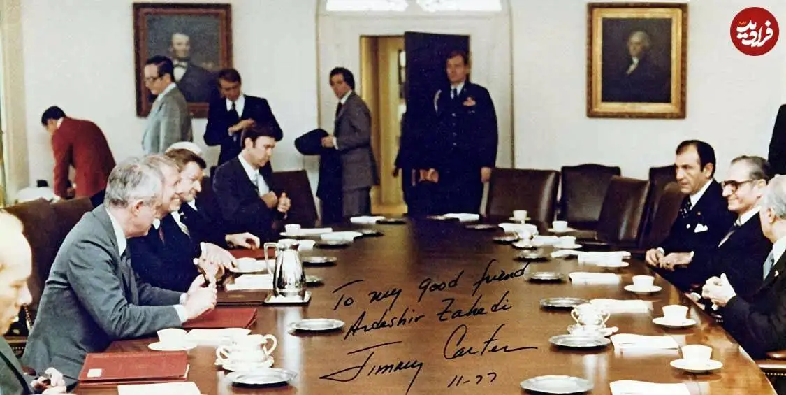 عکس؛ سفر در زمان؛ «اردشیر زاهدی و شاه در جلسه با هیات حاکمه آمریکا؛ سال 56