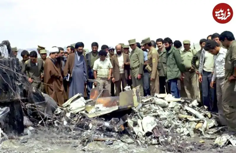 عکس؛ سفر به تاریخ؛ «رهبر انقلاب، دکتر چمران و هاشمی رفسنجانی» در صحرای طبس؛ سال 1359