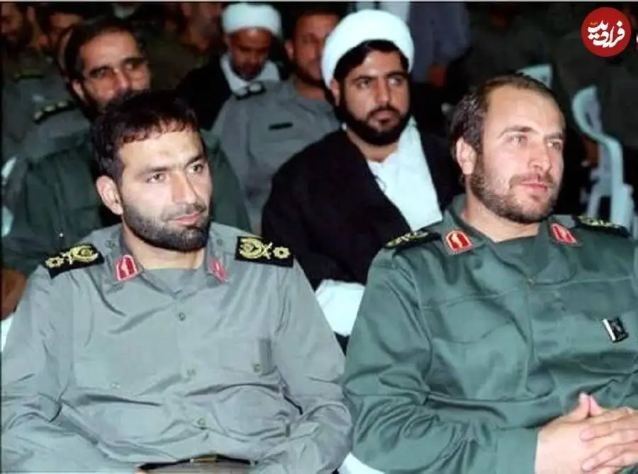 عکس؛ سفر در زمان؛ «قالیباف در لباس سپاه و در کنار پدر صنعت موشکی ایران»؛ دهه 70
