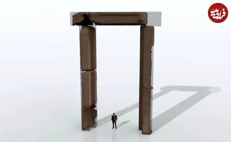 یکی از «عجایب هفتگانۀ جهان باستان» از زیر دریای مدیترانه بیرون می آید