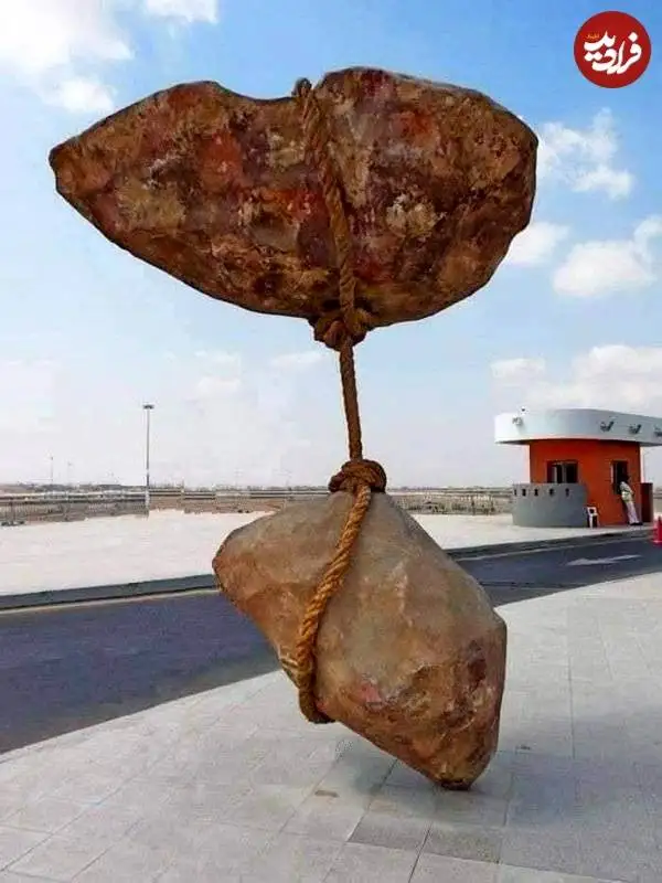 تصاویر؛ مجسمه های خلاقانه ای که با ذهن مخاطب بازی می کنند