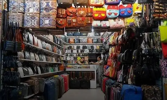 نکته عجیبی که پس از خروج افغان ها در بازار رویت شد