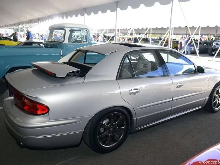 تصاویر؛ بیوک رگال سی یلو: کانسپتی لوکس با سقف جمع شونده بی نظیر!