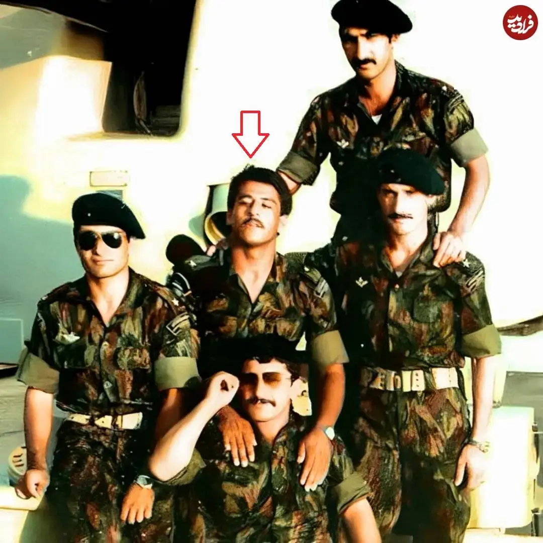 عکس؛ سفر در زمان؛ «دریادار سیاری» روی عرشه ناو البرز در تنگه هرمز؛ سال 57