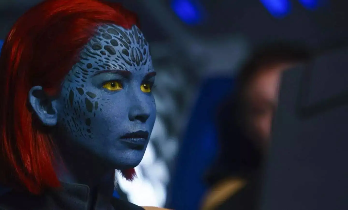 تصاویر؛ 10 فیلم با بدترین چهره پردازی های تاریخ سینما