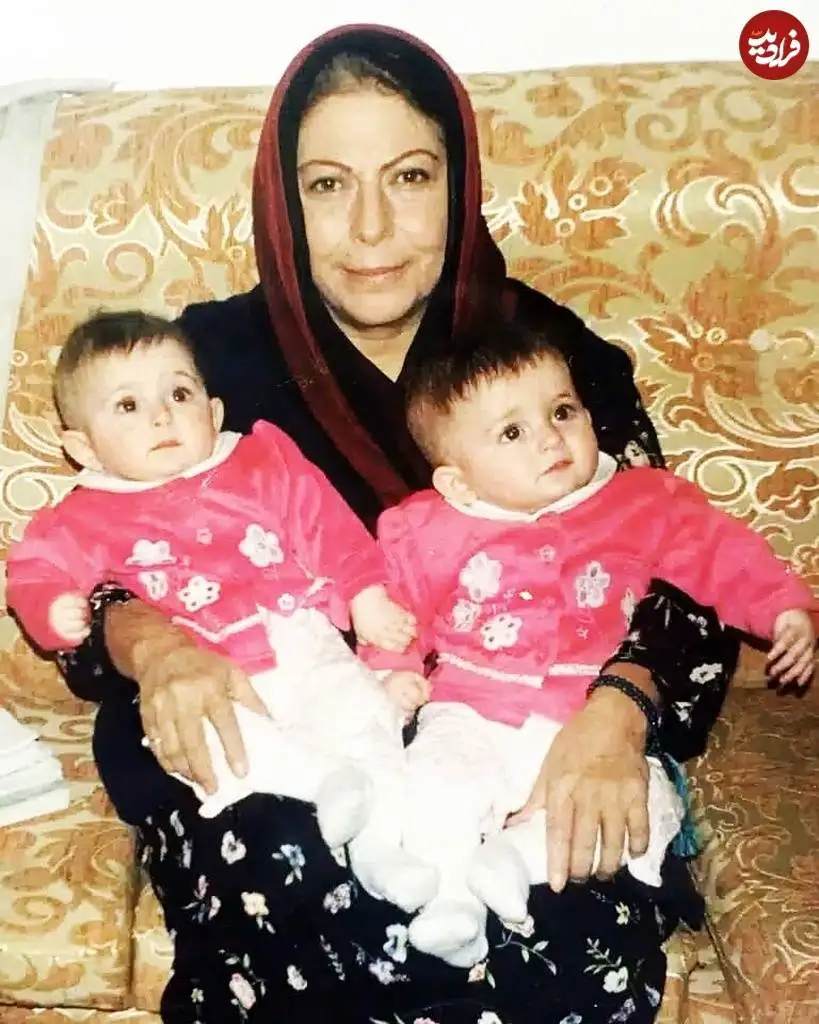 عکس؛ سفر در زمان؛ «سارا و نیکا سریال پایتخت» در 8 ماهگی؛ سال 1384