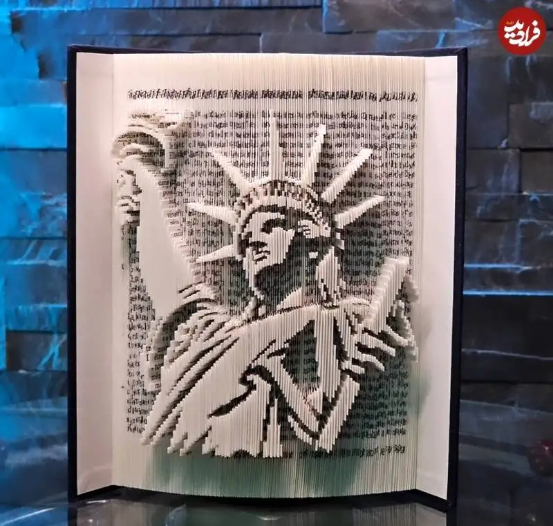 تصاویر؛ خلاقیت هنرمندانی که از «کتاب ها» آثار هنری خلق می کنند