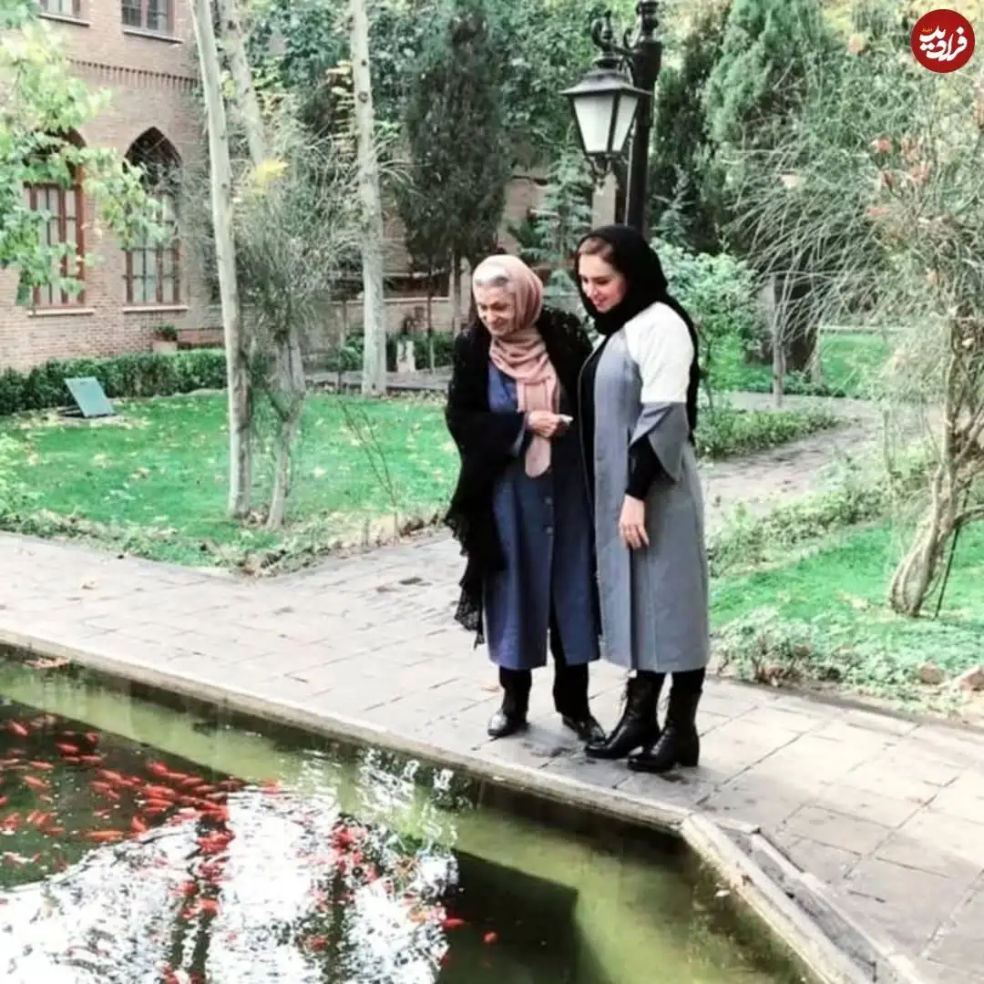 عکس؛ سفر در زمان؛ «دُومه مادر مختار» سریال مختارنامه در 97 سالگی؛ سال 1403