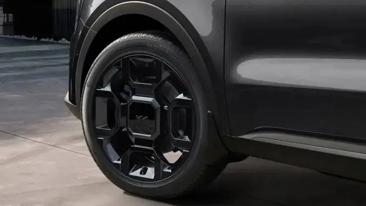 تصاویر؛ این سورنتو 2026 است؛ شاسی بلند معروف با ظاهر جدید و پارک هوشمند