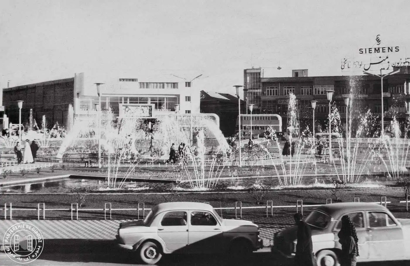 عکس؛ سفر به تهران قدیم؛ میدان فوزیه (امام حسین)؛ اوایل دهه 40