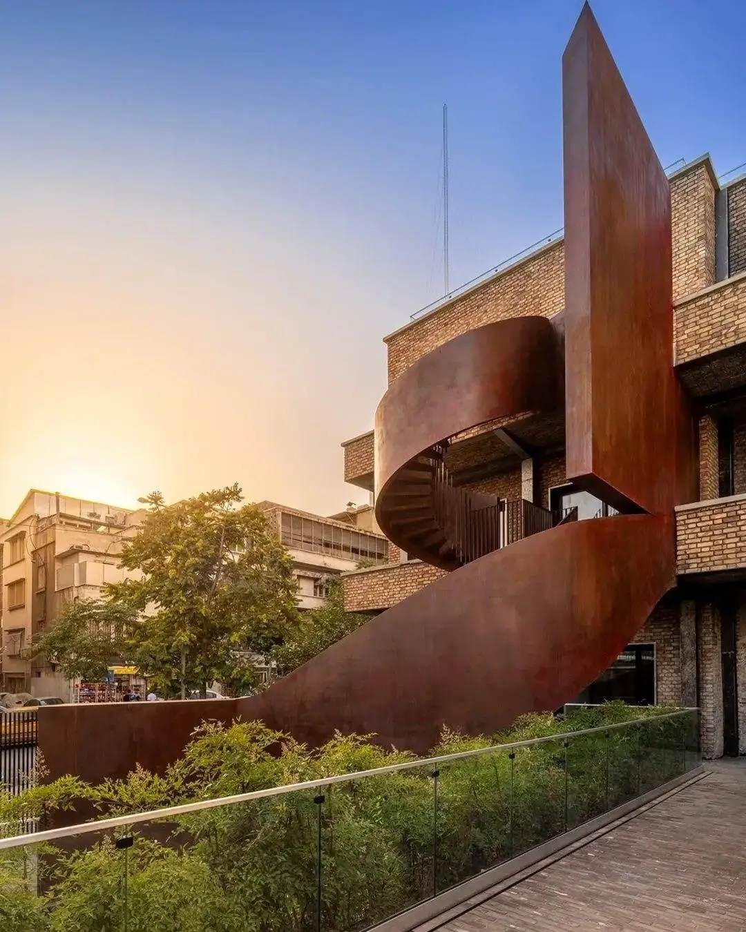 تصاویر؛ معماری خاص خانه شاملو؛ پلتفرمی فرهنگی از بازسازی تا گشایش به روی شهر