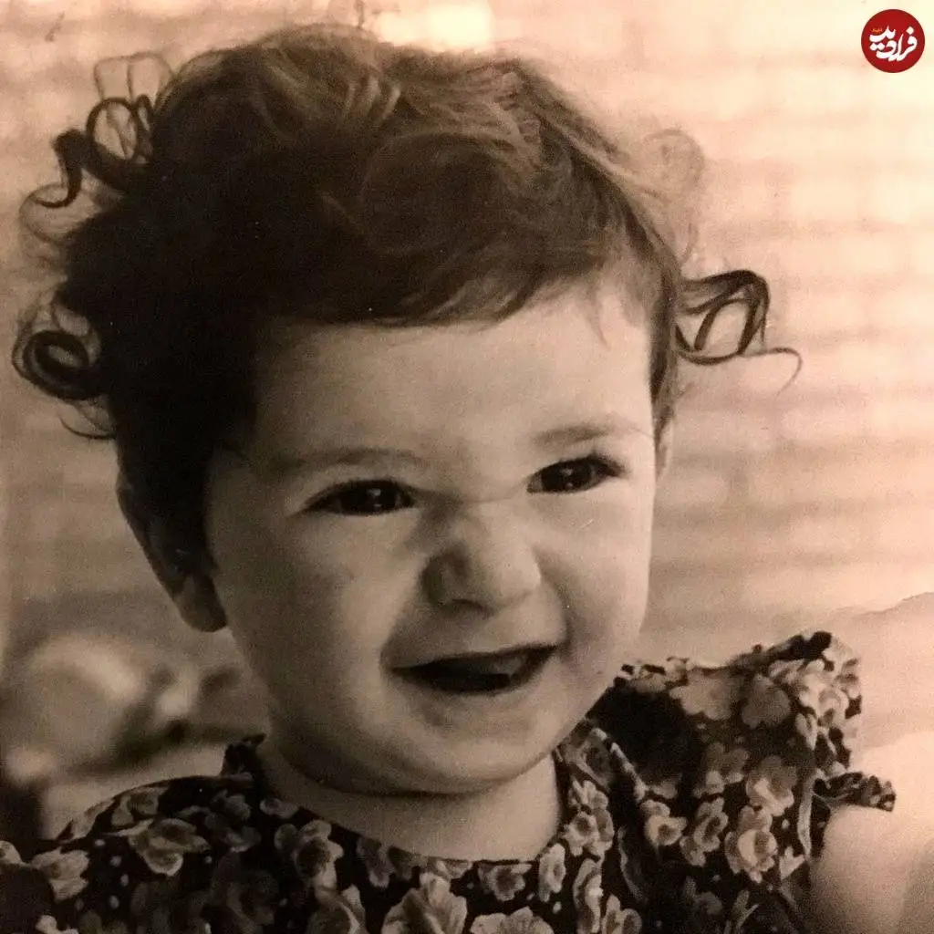 عکس؛ سفر در زمان؛ «فهیمه معمولی» سریال پایتخت در ماه های نخست تولد؛ سال 55