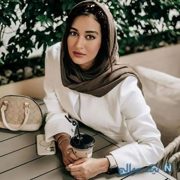 اولین روز هفته با چهره های برتر سینما | جوکر خانوادگی احسان علیخانی؛ مجید یوسفی در تاسیان؛ مه لقا مینوش زاد در خیابون های تجریش؛ کافه گردی رابعه اسکویی؛ پریناز ایزدیار و آرشیدا درستکار در زن و بچه و فرشته صدرعرفایی عمه فاطمه سریال سووشون