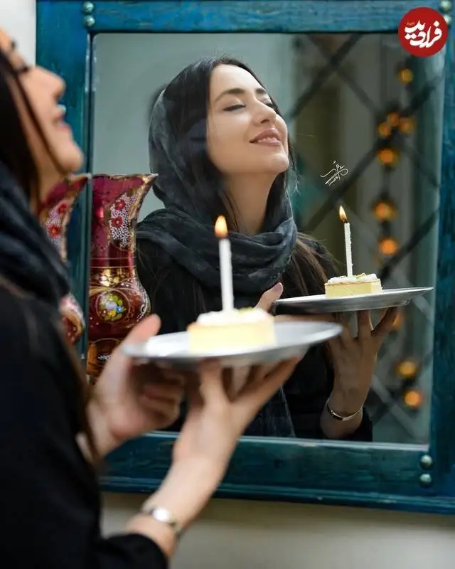 عکس؛ سفر زمان؛ چهرۀ «شادی مستشارنیا» (سریال کلاه پهلوی) در جشن تولد 42 سالگی اش