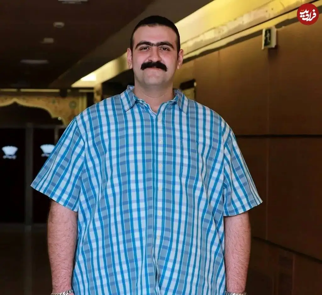 عکس؛ سفر در زمان؛ چهره «بهروز فریبا» خارج از سریال پایتخت 7؛ فروردین 1404