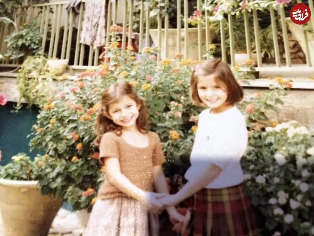 عکس؛ سفر در زمان؛ «لیلا حاتمی» در کودکی و در کنار لیلی رشیدی؛ اواخر دهه 50