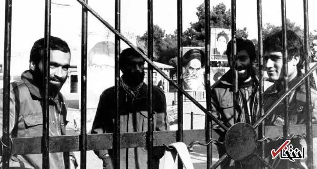 تصاویر؛ سفر در زمان؛ اولین دانشجویی که وارد سفارت آمریکا شد
