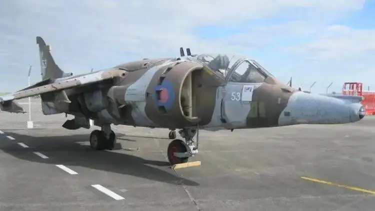 تصاویر؛ معروف ترین هواپیماهای جنگی تاریخ؛ از بمب افکن بی-52 تا جت اف-16