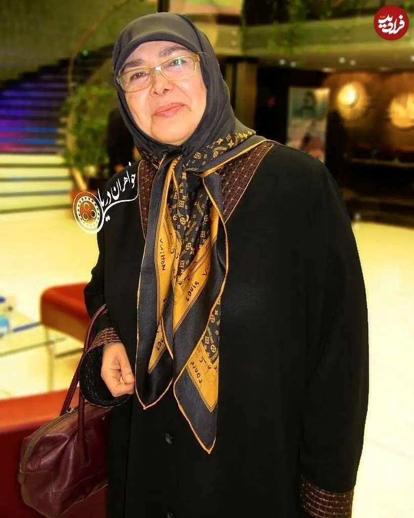 عکس؛ سفر در زمان؛ «صَفیّه خواهر مختار» در سریال مختارنامه در 66 سالگی؛ سال 97