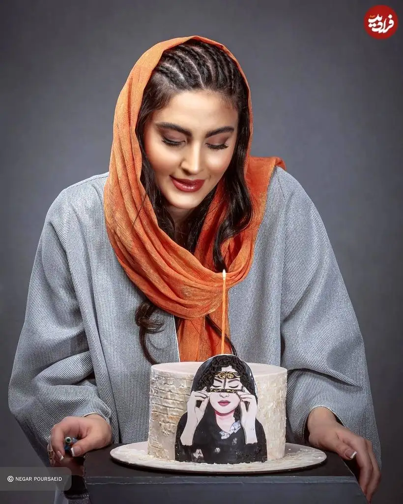 عکس؛ سفر در زمان؛ «فخرالزمان» سریال بانوی عمارت در جشن تولد 24 سالگی اش؛ سال 1401