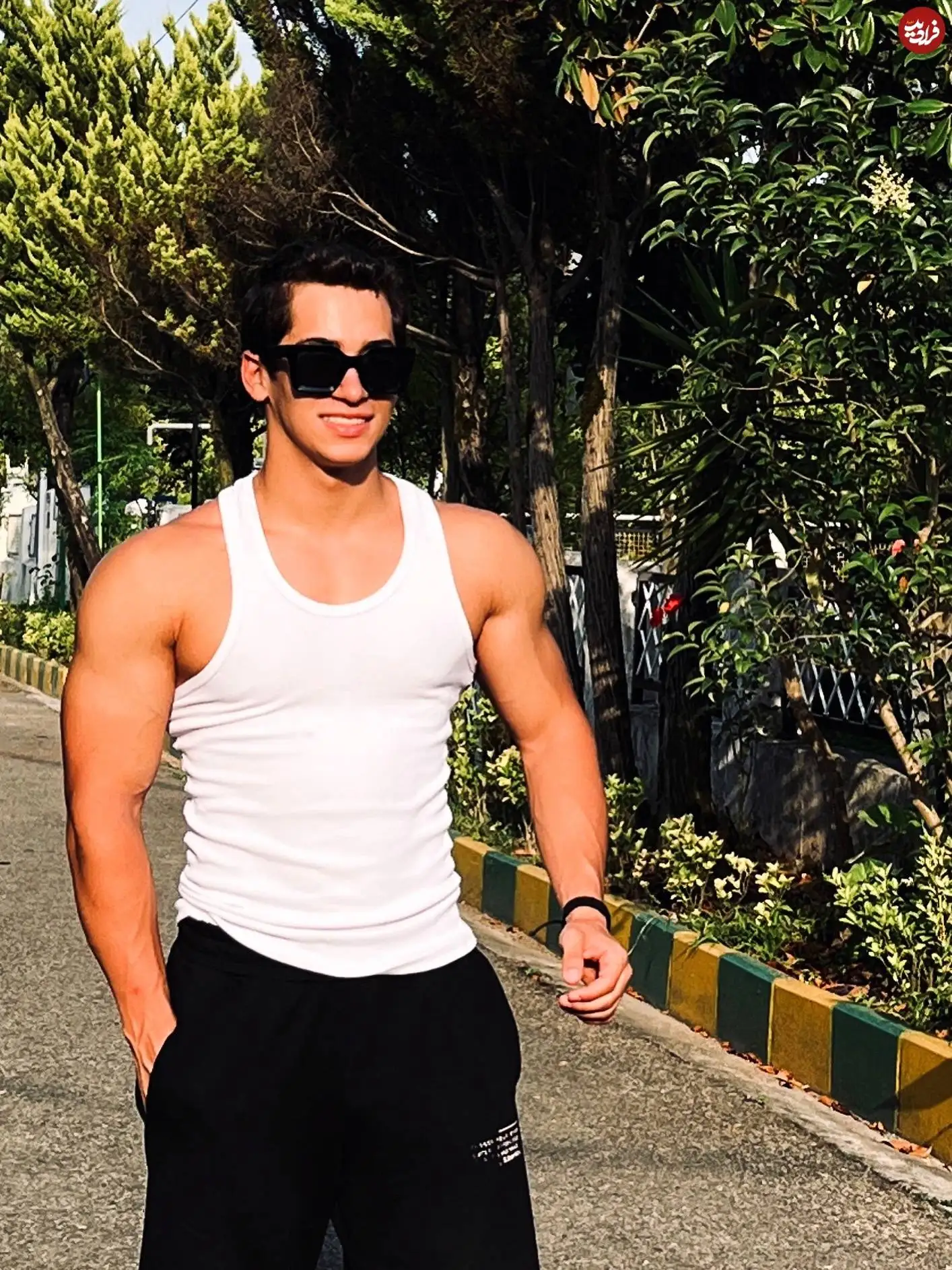 عکس؛ سفر در زمان؛ چهره بازیگر نوجوان نقش «حمید» سریال لیسانسه ها در 18 سالگی