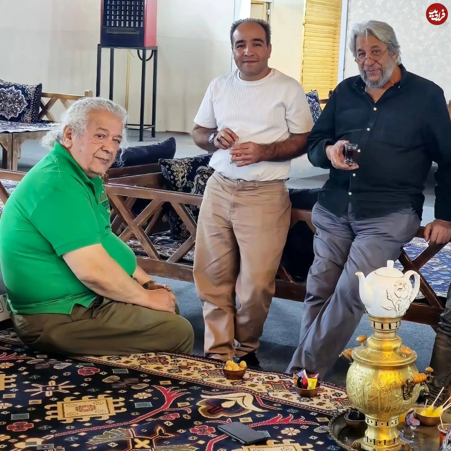 عکس؛ سفر در زمان؛ «شمر» سریال مختار در یک قهوه خانه سنتی؛ سال 1403