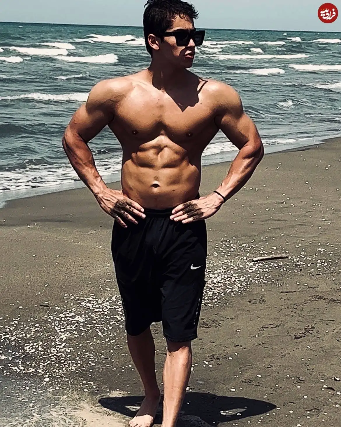 عکس؛ سفر در زمان؛ چهره بازیگر نوجوان نقش «حمید» سریال لیسانسه ها در 18 سالگی