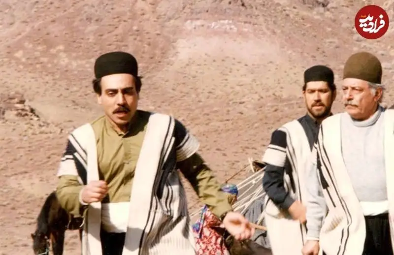 عکس؛ سفر به تاریخ؛ چهرۀ «حاج مرتضی» (سریال پناه آخر) در 40 سالگی در یک فیلم؛ دهۀ 70