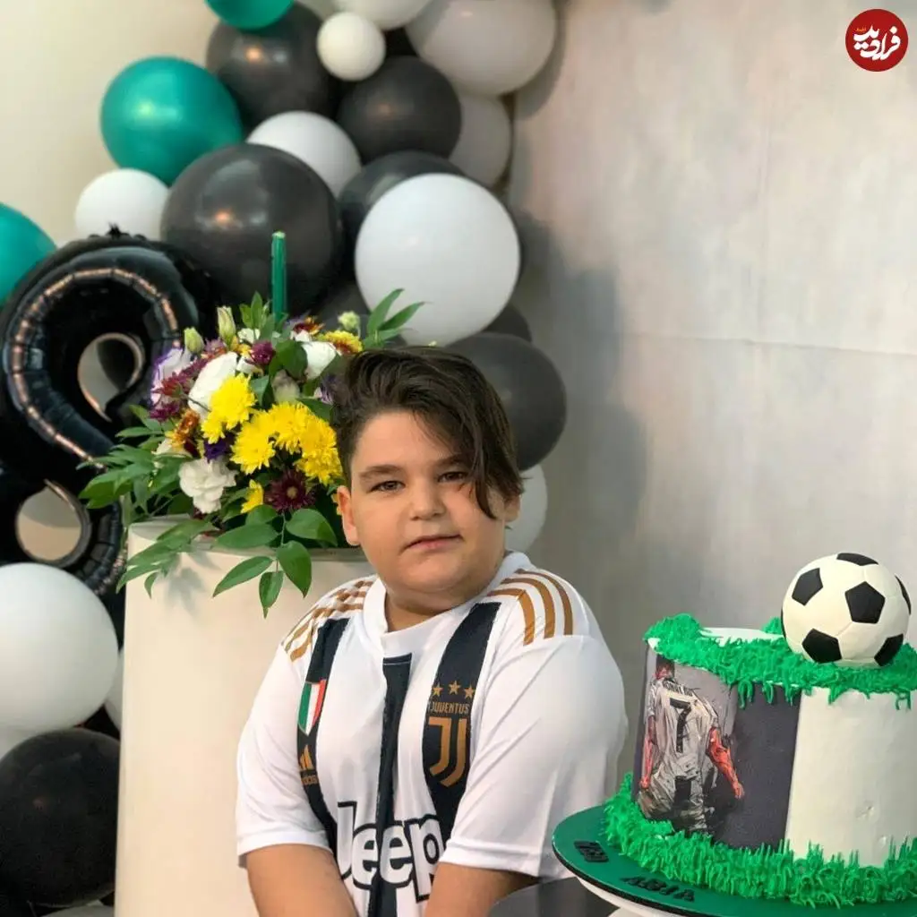 عکس؛ سفر در زمان؛ «رسول» سریال بچه مهندس 1 در جشن تولد 8 سالگی اش؛ سال 99