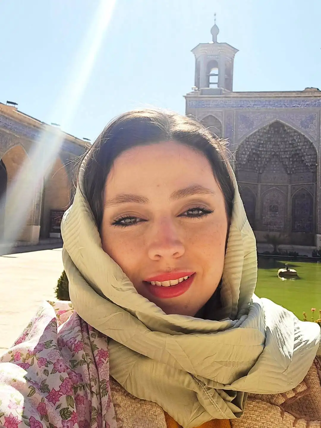 عکس های جالب «الیزابت سریال پایتخت 5» در شیراز